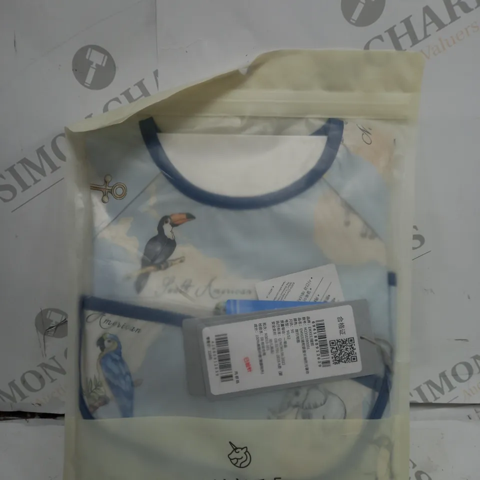LOT OF CHILDREN CLOTHES APPROXIMATELY 30 TO INCLUDE SCRATCH PACK MITTENS, M&S JEANS, SLIM FIT SHIRTS