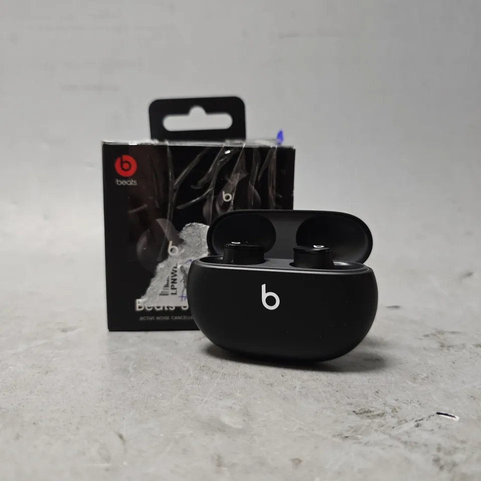 BOXED BEATS STUDIO BUDS IN BLACK