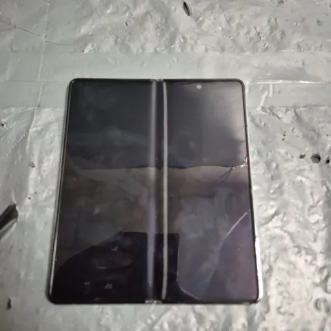 SAMSUNG GALAXY Z FOLD4 SM-F936B