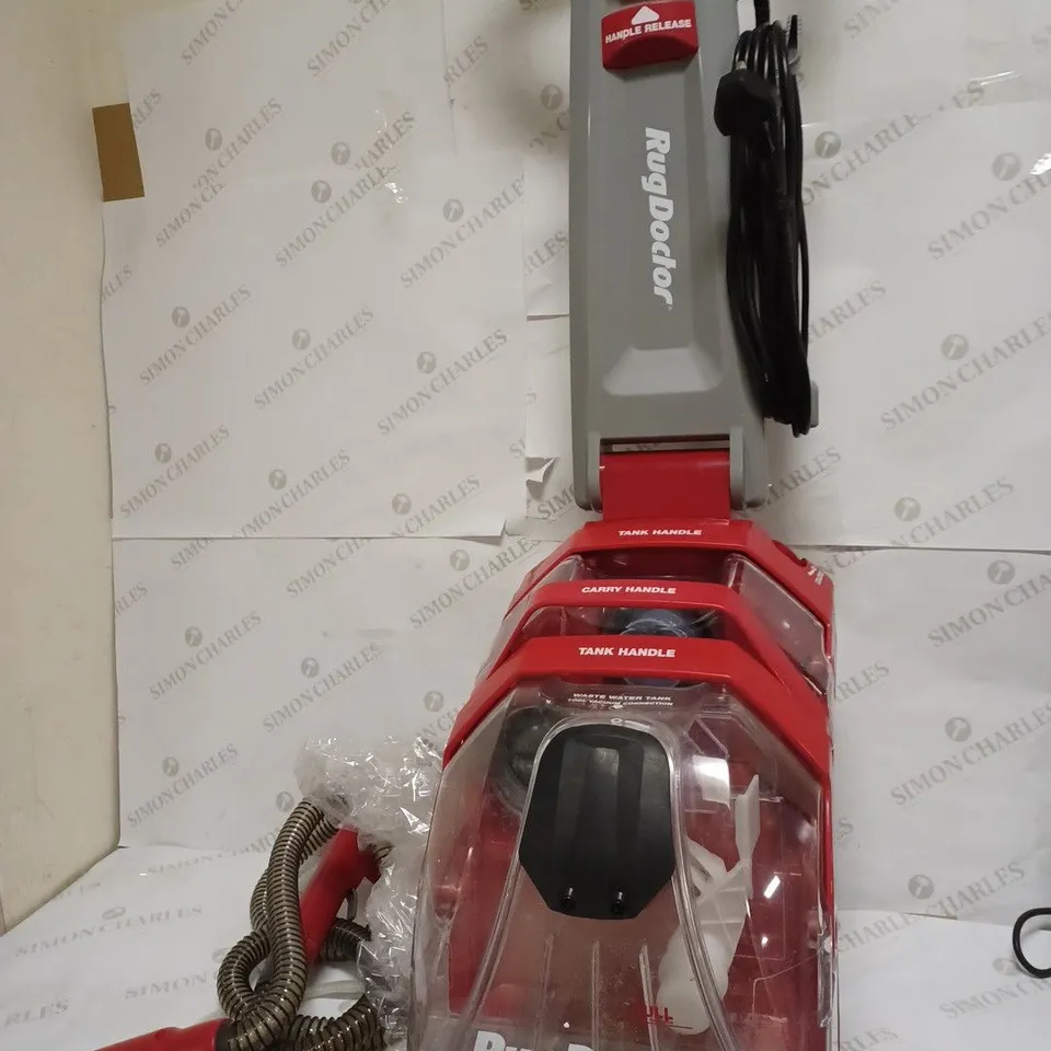 RUG DOCTOR CARPET CLEANER