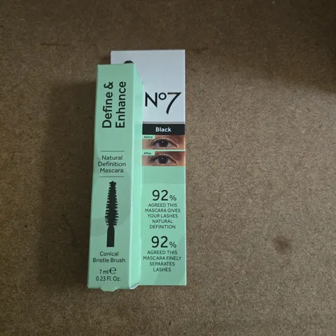 NO7 NATURAL DEFINITION MASCARA β BLACK, 7 ML