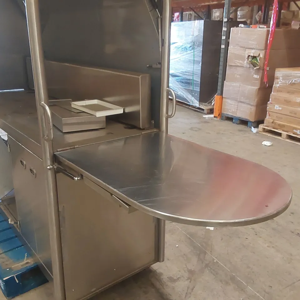 TANK STAINLESS STEEL MOBILE FOOD AND DRINK CATERING STATION