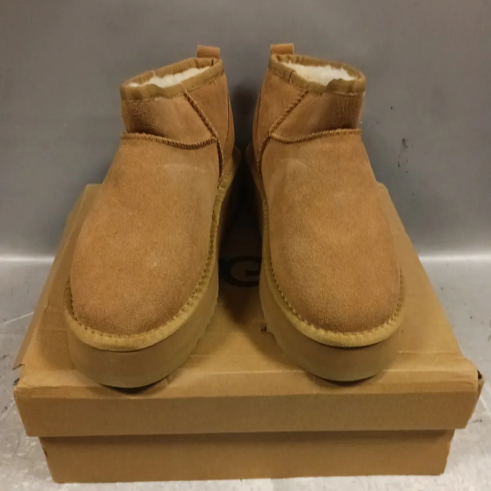 BOXED PAIR OF UGGS SLIP ON SHOES IN TAN - 7