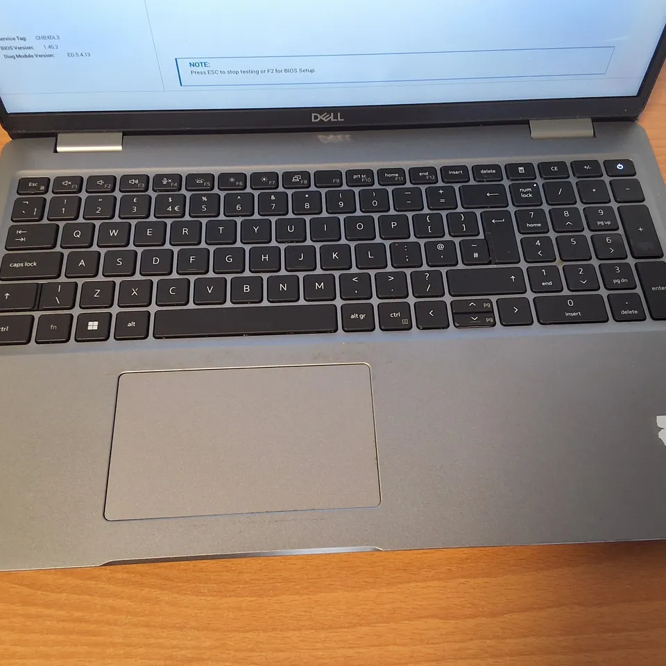 UNBOXED DELL LATITUDE 5520 INTEL VPRO I5 LAPTOP IN SILVER
