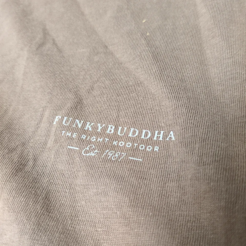 FUNKY BUDDHA T‑SHIRT – HAZELNUT BROWN, UK M