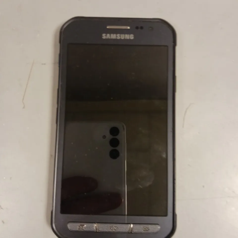 SAMSUNG GALAXY XCOVER 3 SMARTPHONE 
