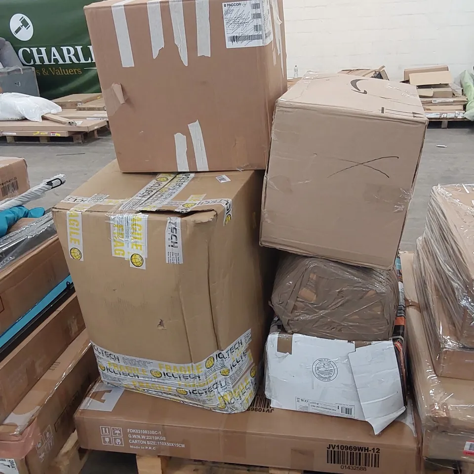 PALLET OF ASSORTED FURNITURE PARTS AND CONSUMER GOODS 