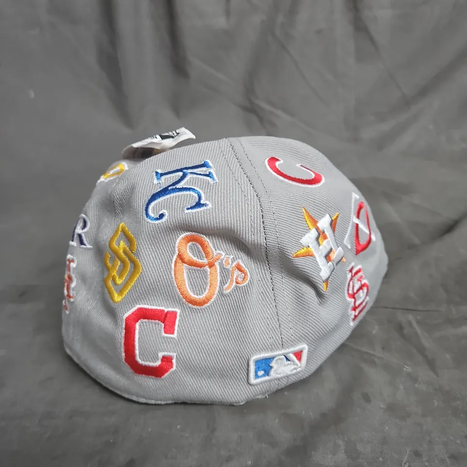 NEW ERA GREY BASEBALL CAP WITH MULTICOLOUR EMBROIDERED MLB TEAM LOGOS SIZE UNSPECIFIED 