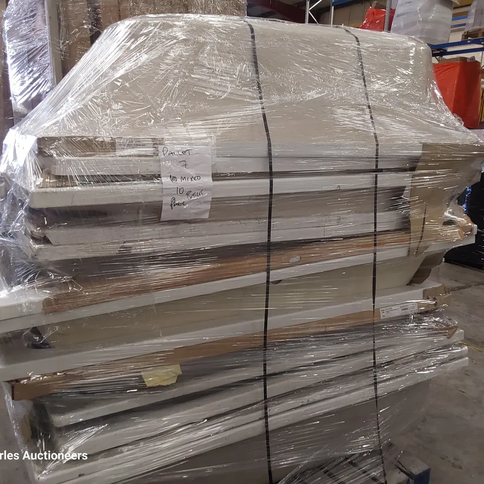 PALLET OF APPROXIMATELY 10 ASSORTED BATHS