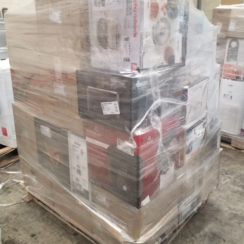 PALLET OF APPROXIMATELY 33 UNPROCESSED RAW RETURN HOUSEHOLD AND ELECTRICAL GOODS TO INCLUDE;