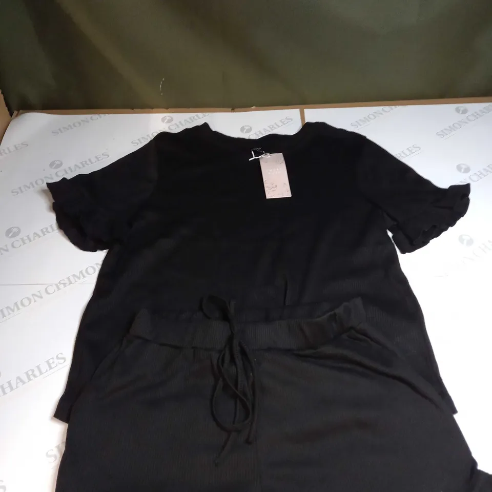EMERY ROSE BLACK KNITTED TWO PIECE - SIZE L