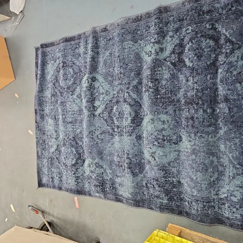 BLUE ORIENTAL-STYLE AREA RUG, LARGE WITH ORNATE PATTERN