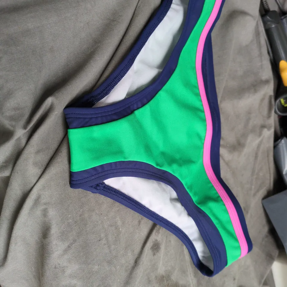 BODEN WOMEN'S SWIMSUIT BOTTOMS  – GREEN WITH NAVY TRIM AND PINK PIPING