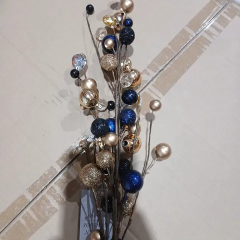 APPROXIMATELY 72 GISELA GRAHAM DECORATIVE METAL BERRY SPRAY BOUQUET – BLUE, GOLD AND CLEAR BEADS