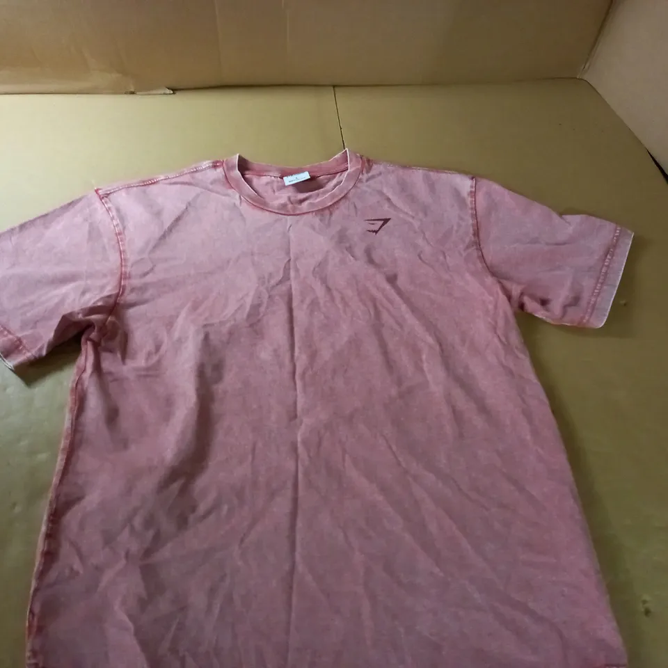 GYMSHARK WASHED RED T-SHIRT - S