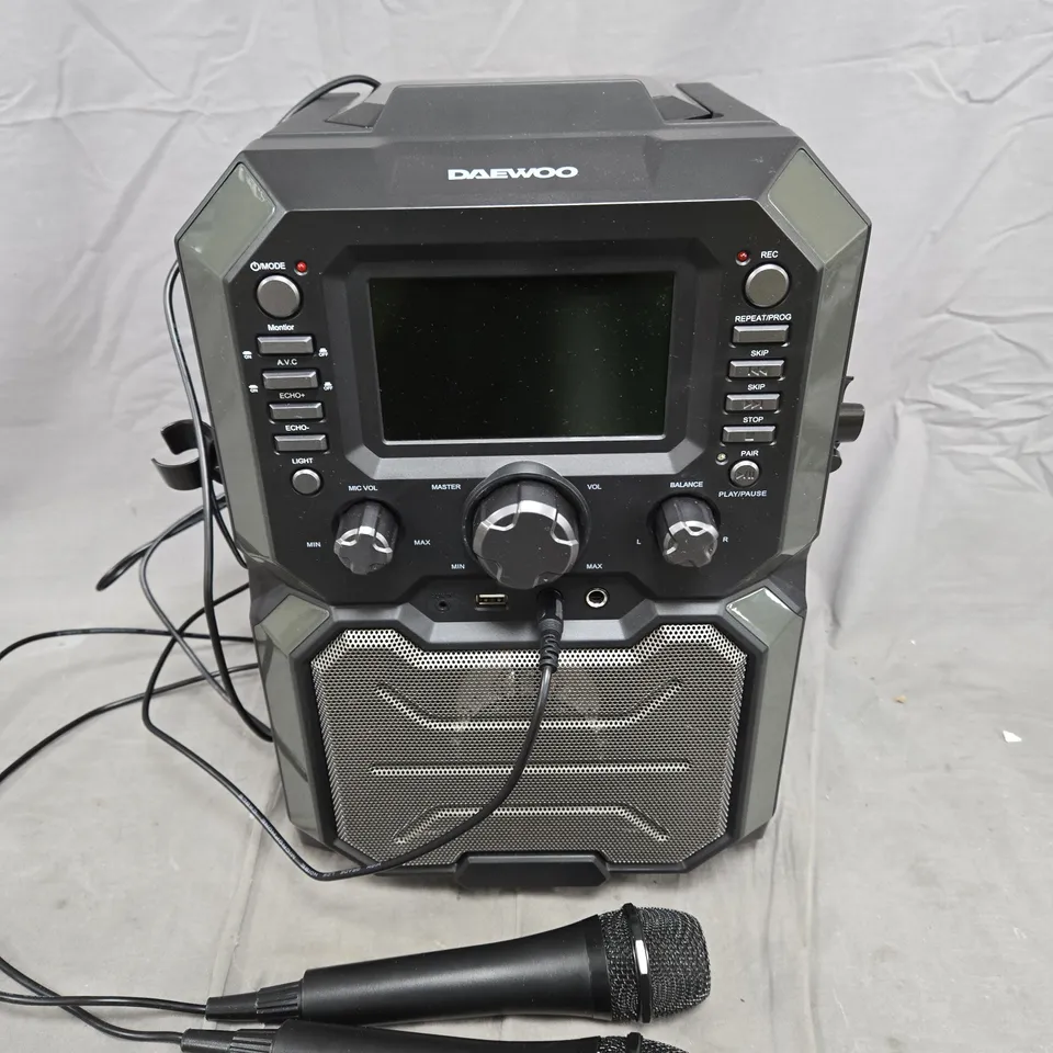 DAEWOO AVS1302 KARAOKE MACHINE