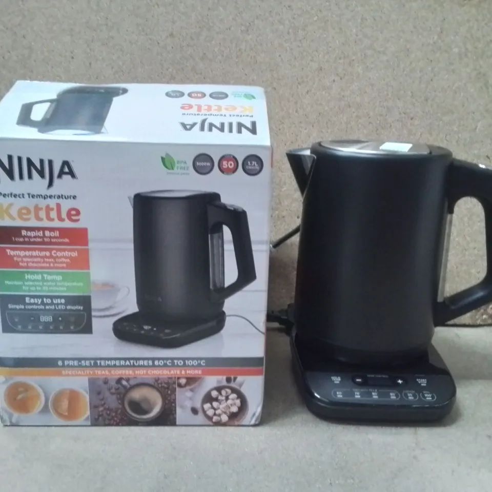 BOXED NINJA RAPID BOIL KETTLE 1.7L
