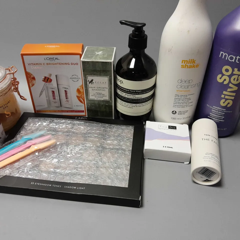 LOT OF BEAUTY PRODUCTS TO INCLUDE MATRIX SO SILVER CONDITIONER, ETC