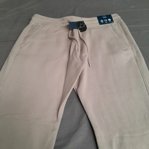 HOLLISTER JOGGERS IN BEIGE - LARGE