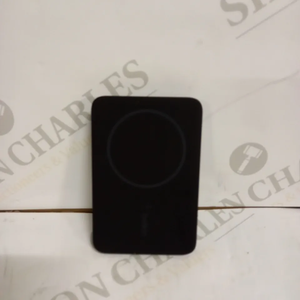 BELKIN BOOST CHARGE MAGNETIC WIRELESS POWERBANK