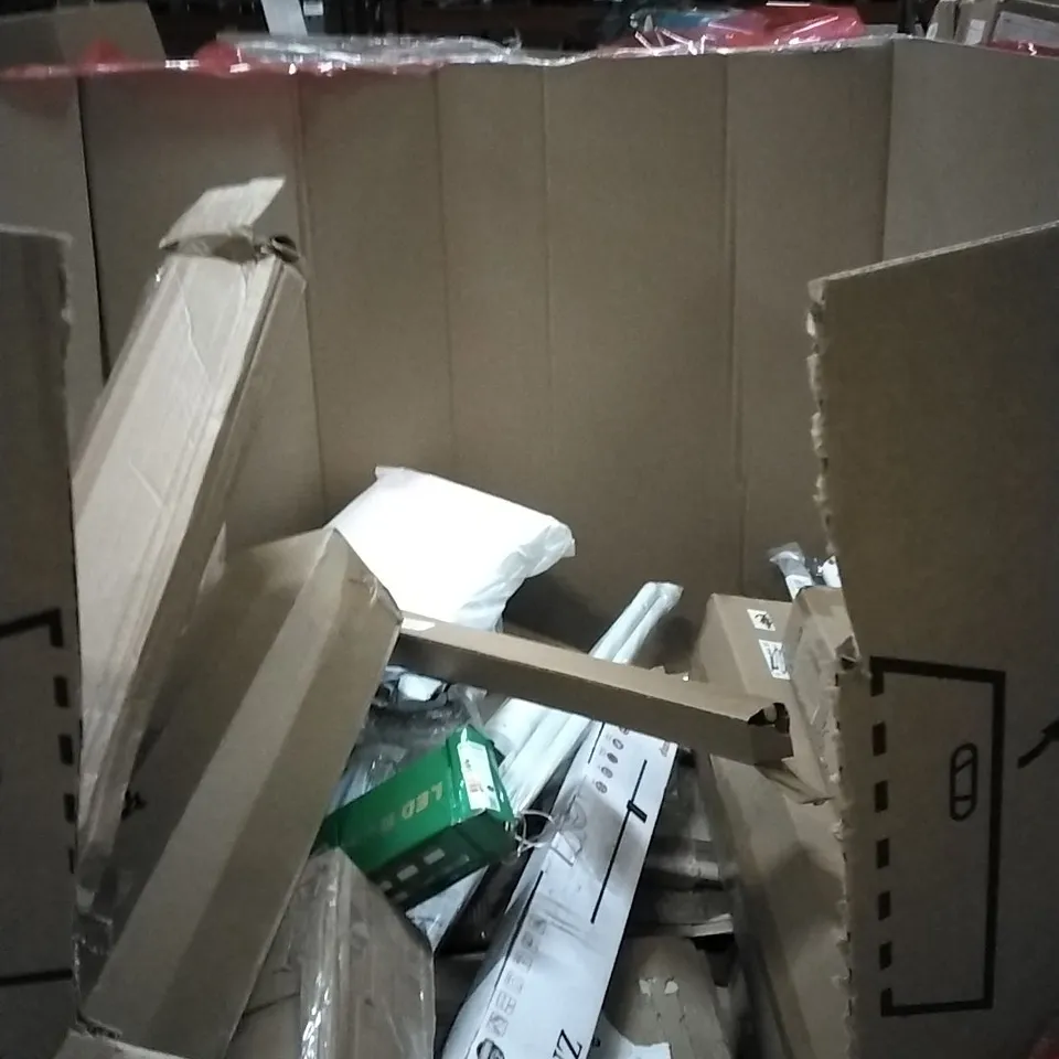 PALLET OF HOUSEHOLD ITEMS TO INCLUDE COMFORT CUSHION, SOLAR BATTERY CHARGER, TRAMPOLINE, SCALES AND OTHER ASSORTED ITEMS...