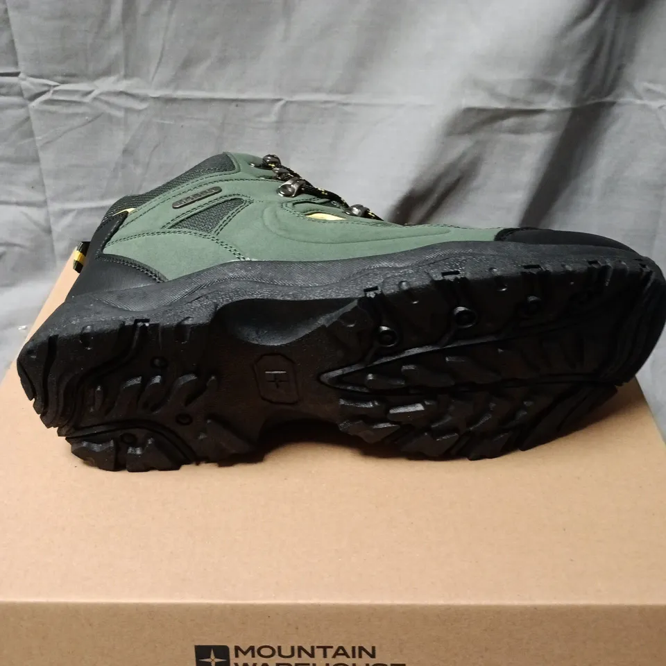 MOUNTAIN WAREHOUSE GREEN HIKING BOOTS – MEN'S SIZE 10 BOXED 