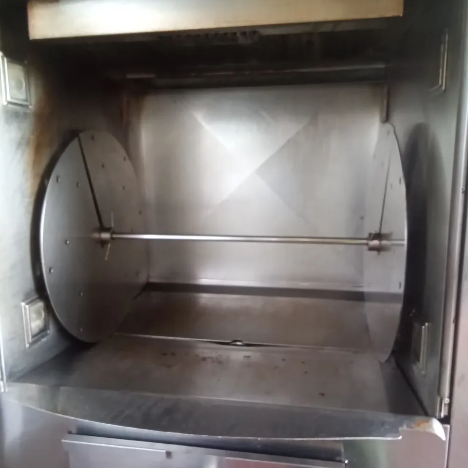 COMMERCIAL BKI DOUBLE OVEN