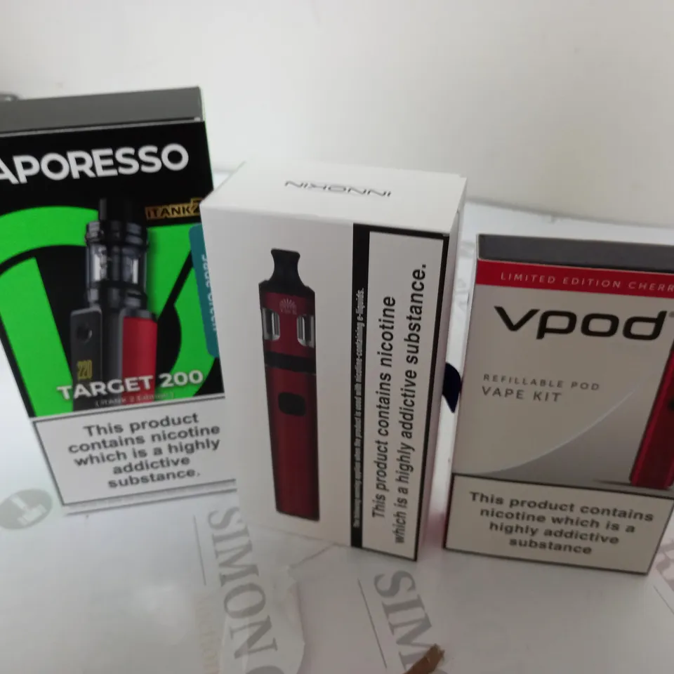 APPROXIMATELY 20 VAPES & E-CIGARETTES TO INCLUDE - VPOD PRO - INNOKIN ENDURA T20 S - VAPORESSO TARGET 200, ECT