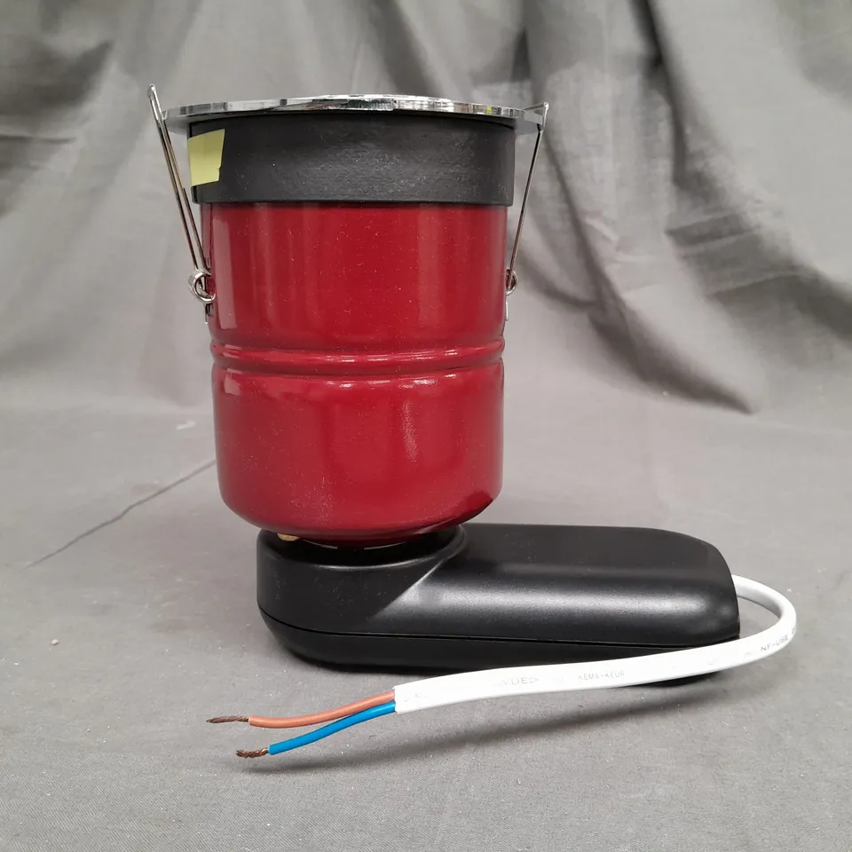 BOX OF APPROX 10 EMCOLITE RED SPOTLIGHT CEILING LIGHT WITH CHROME SURROUND 
