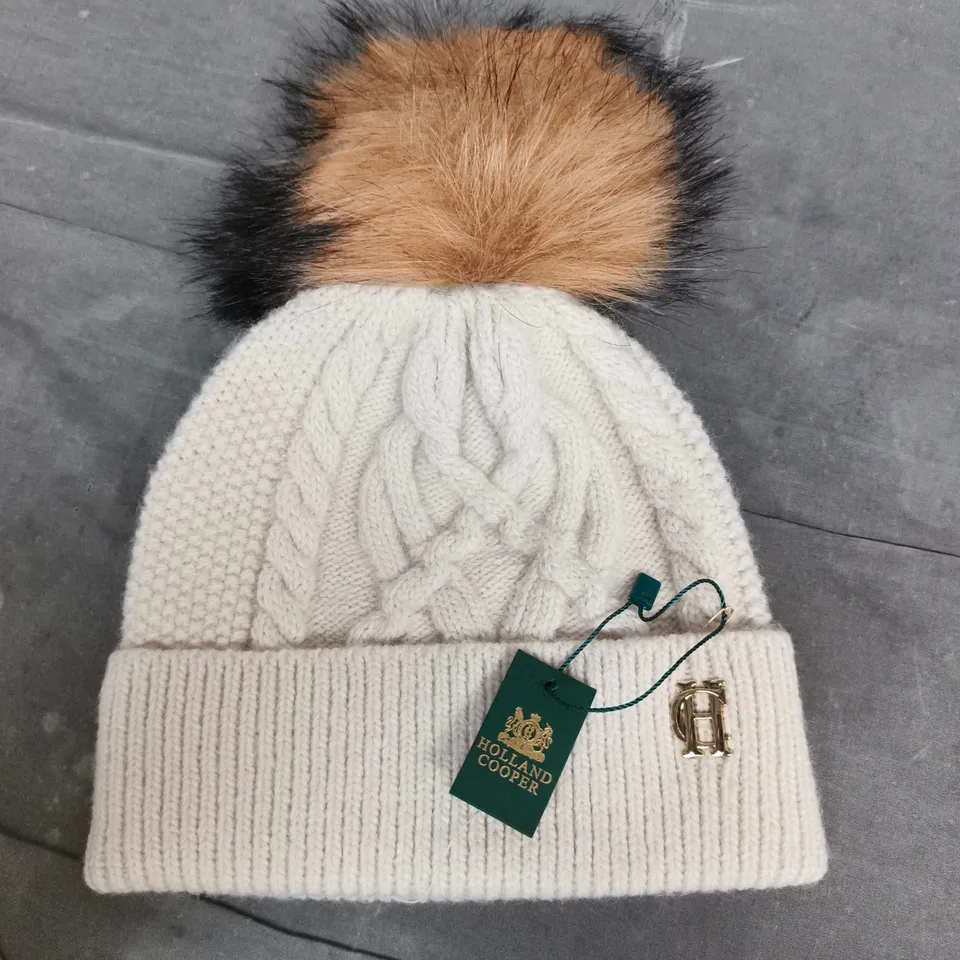HOLLAND COOPER CORTINA BOBBLE AT IN OATMEAL