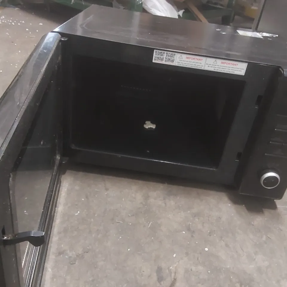 DELONGHI MICROWAVE OVEN