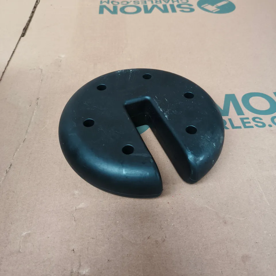 3 2.3KG PARASOL WEIGHTS