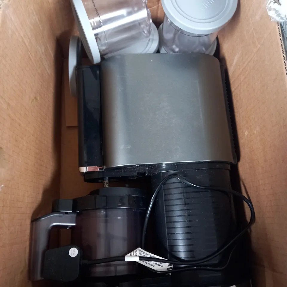 NINJA CREAMI ICE CREAM & DESSERT MAKER