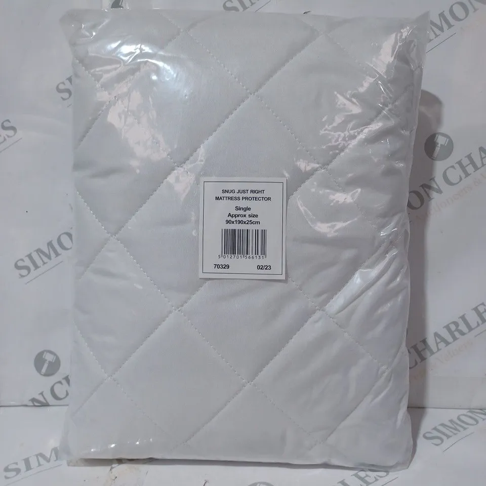 SNUG JUST RIGHT MATTRESS PROTECTOR - SINGLE SIZE