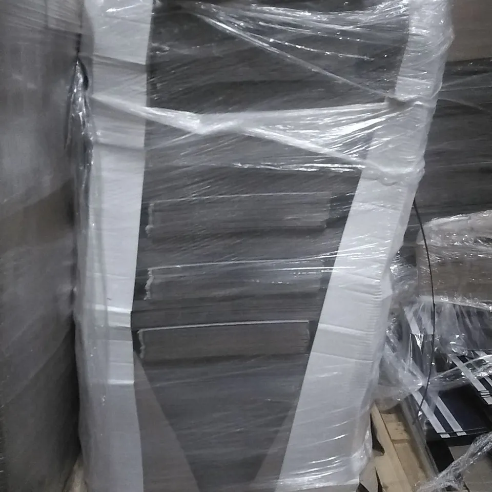 PALLET CONTAINING CARDBOARD BOXES APPROXIMATELY 400