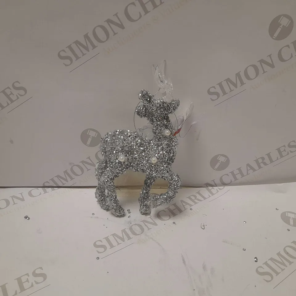 APPROXIMATELY 3 BRAND NEW PACKS OF 6 CHRISTMAS REINDEERS
