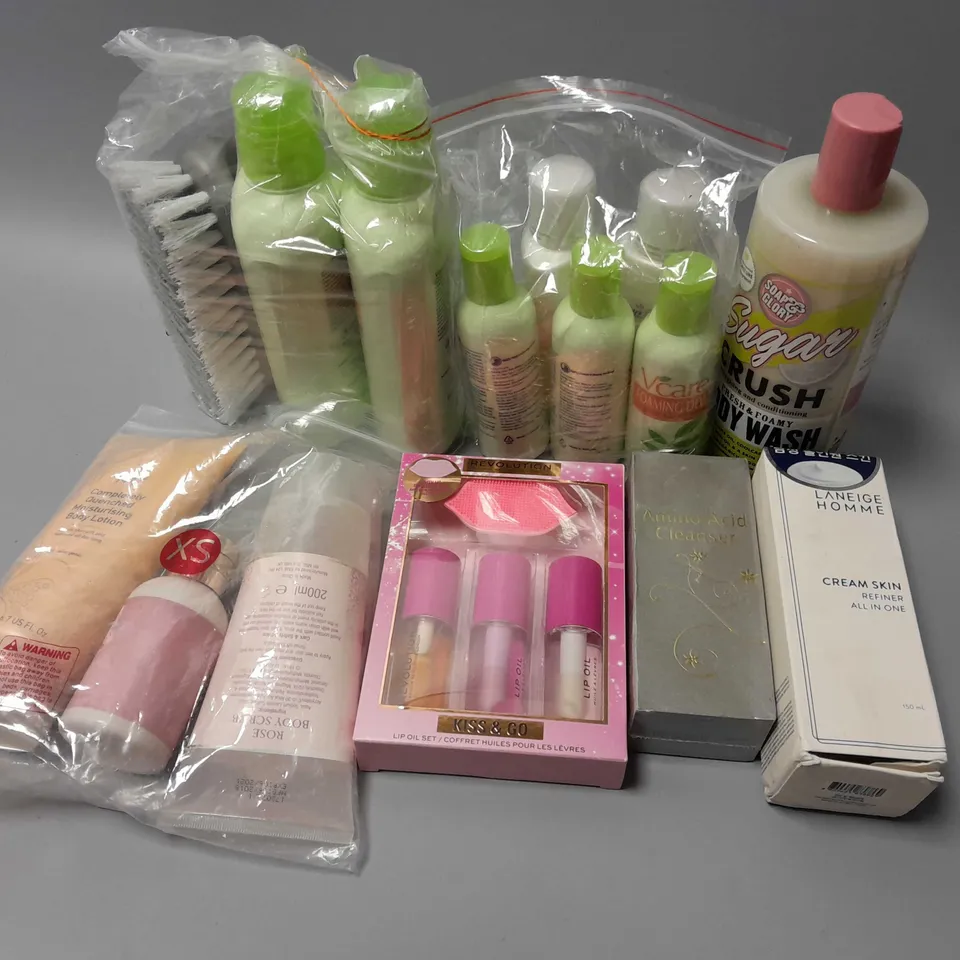 LOT OF BEAUTY PRODUCTS TO INCLUDE SOAP AND GLORY BODY WASH, ETC