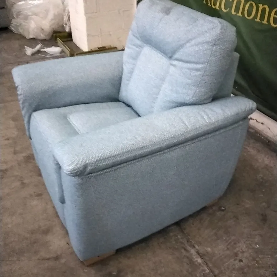 QUALITY BRITISH DESIGNED & MANUFACTURED G PLAN ELLIOT ARMCHAIR NATIVE TURQUOISE FABRIC 