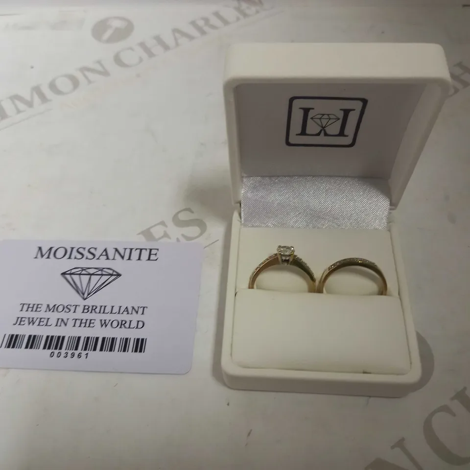 LADY LYNSEY 9CT GOLD 1.20CT TOTAL ROUND BRILLIANT CENTRE MOISSANITE BRIDAL SET SIZE T RRP £959