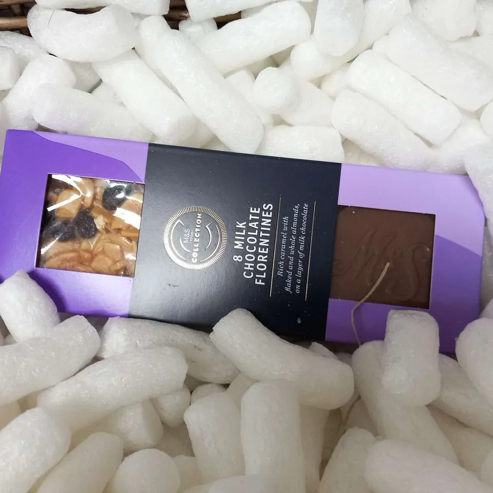 MARKS AND SPENCERS GIFT HAMPER