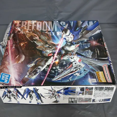 BOXED BANDAI NAMCO FREEDOM GUNDAM Z.A.F.T. MOBILE SUIT ZGMF-X10A