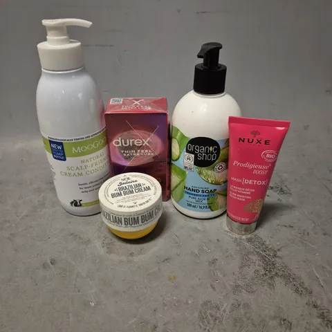 APPROXIMATELY 20 HEALTH AND BEAUTY PRODUCTS TO INCLUDE SOL DE JANEIRO BUM BUM CREAM, DUREX CONDOMS AND NUXE FACE MASK