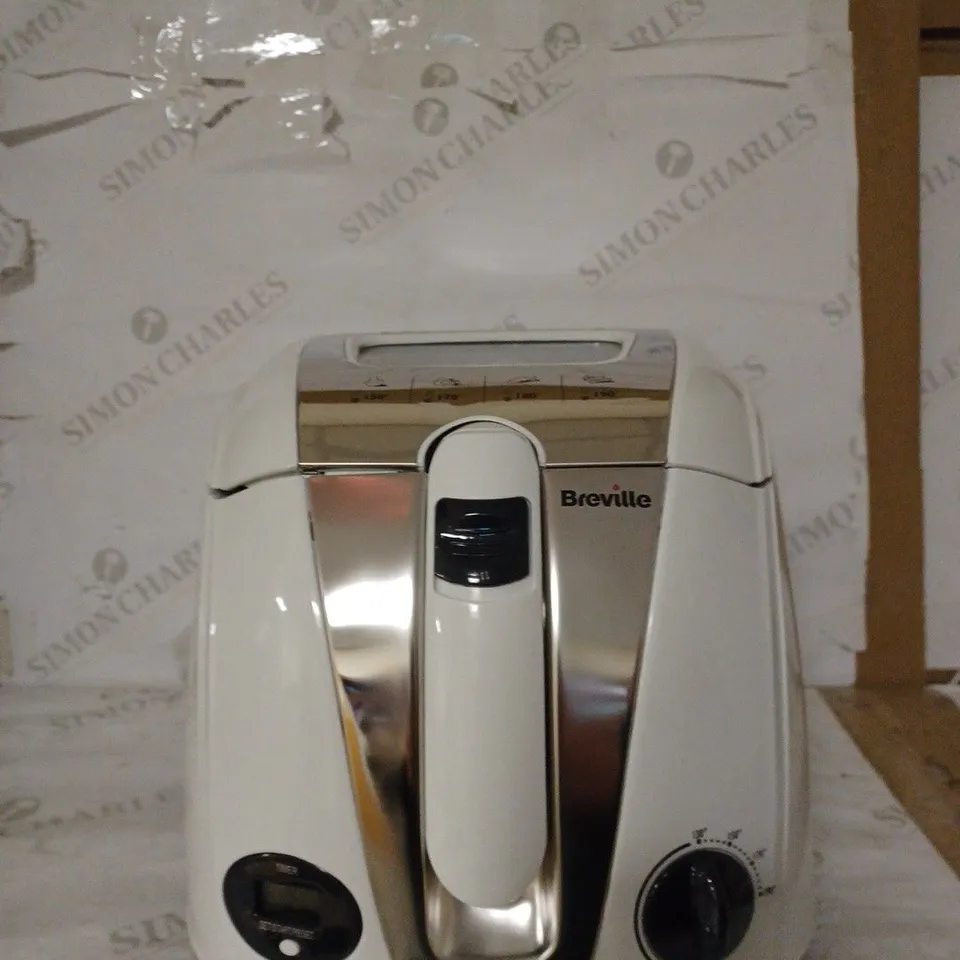 BREVILLE EASY CLEAN DIGITAL FRYER