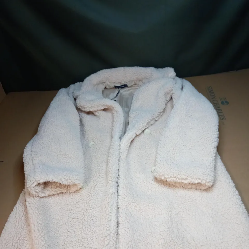 CREAM PREMIUM LONGLINE BORG COAT SIZE 10