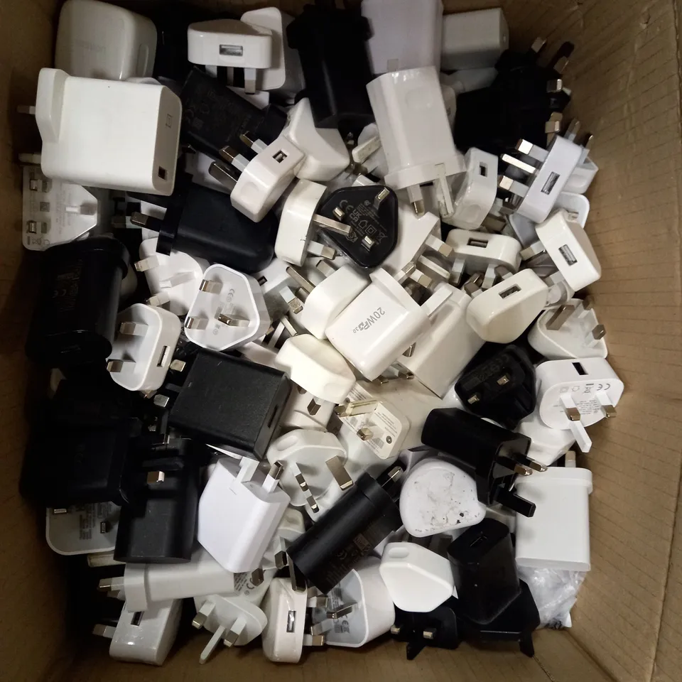 BOX OF APPROX 150 ASSORTED USB PLUGS.