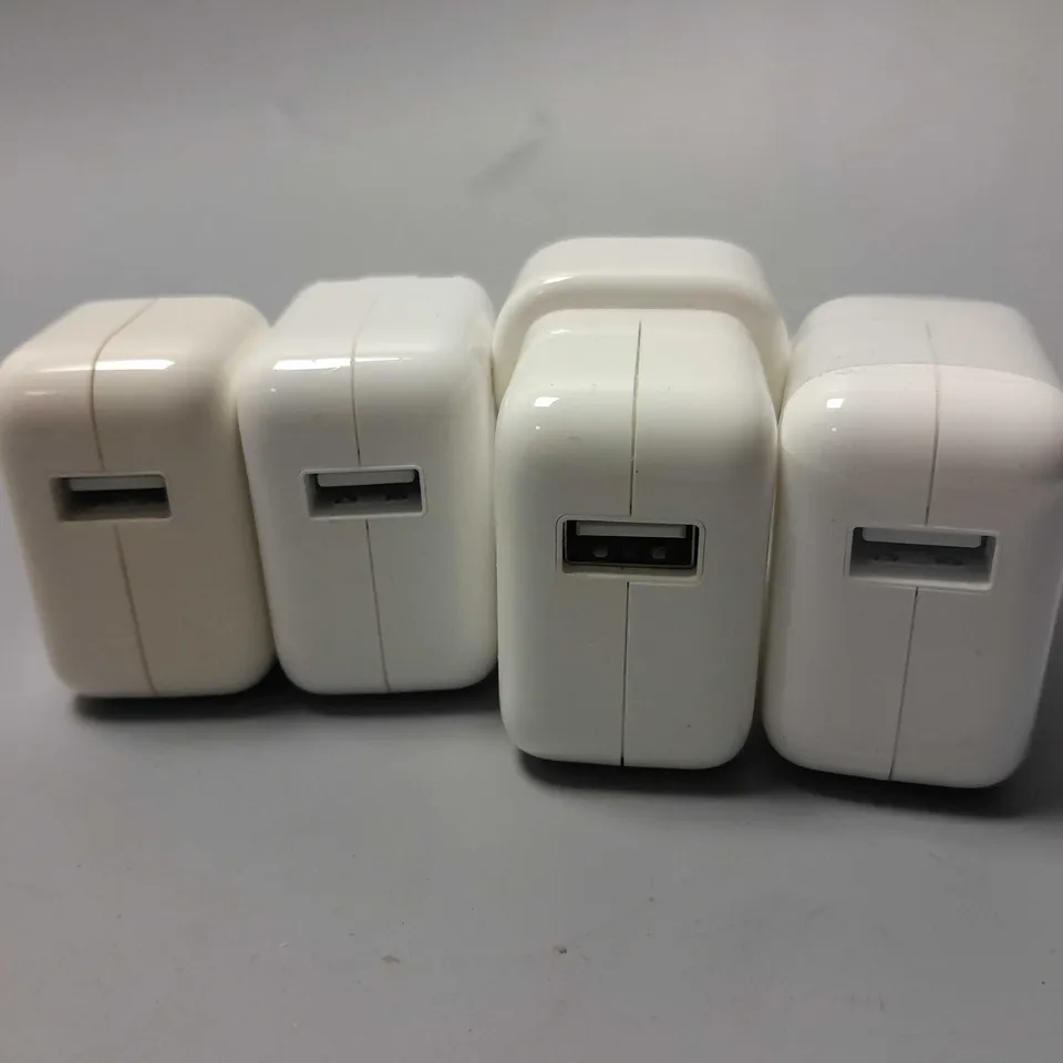 APPROXIMATELY 200 ASSORTED USB POWER ADAPTERS (WITH EU AND US PLUGS)