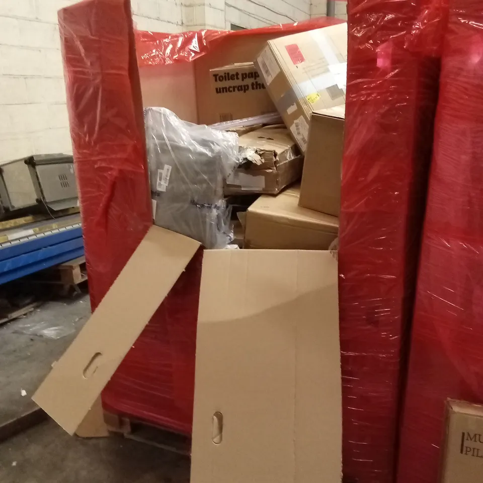 PALLET OF ASSORTED HOUSEHOLD GOODS AND PRODUCTS TO INCLUDE; MULTIFUNCTIONAL PILATES BOARD, COFFEE TABLE, SMALL RADIATOR, PLAYPEN ETC
