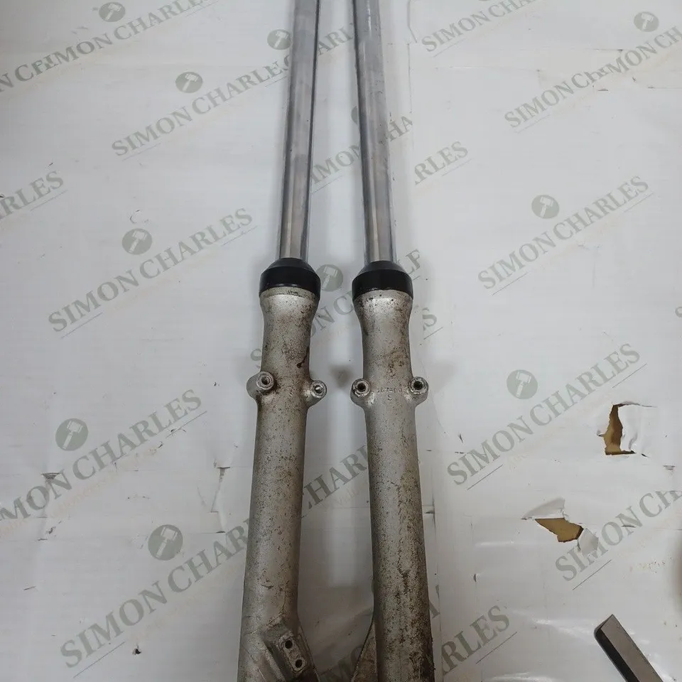 YAMAHA PW80 FORKS / COLLECTION ONLY