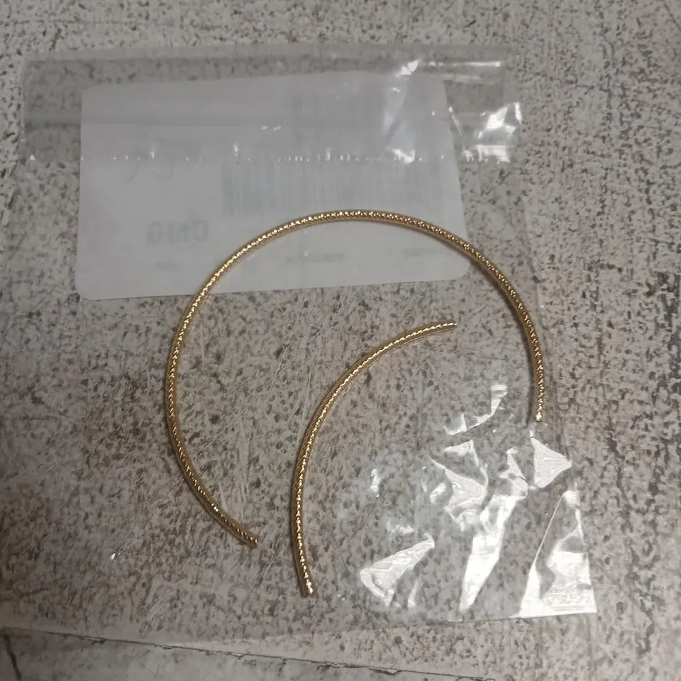 OUTLET GOLD 9CT ITALIAN GOLD TEXTURED BANGLE 1.1G 