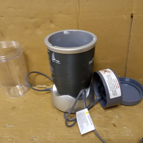 NUTRIBULLET 600 SERIES - NUTRIENT EXTRACTOR HIGH SPEED BLENDER - 600 W - GRAPHITE